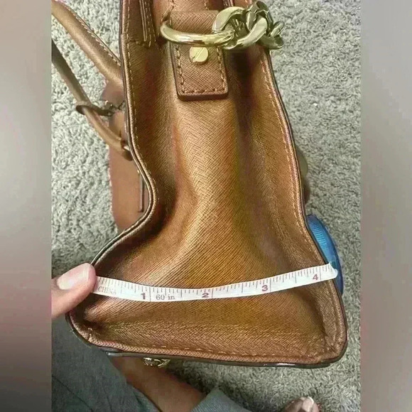 Michael Kors Handbag - Picture 4 of 11